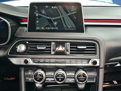 2018 Genesis G70 — миниатюра 14
