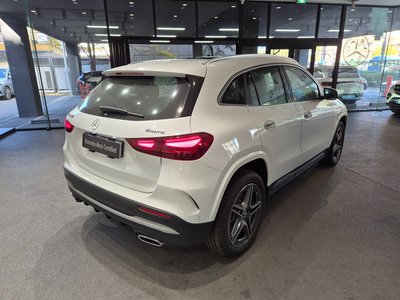 MERCEDES-BENZ GLA - 5