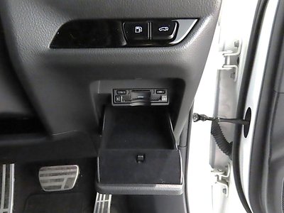 2023 Lexus NX — миниатюра 17