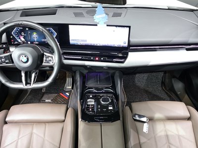 BMW 5 SERIES - 5