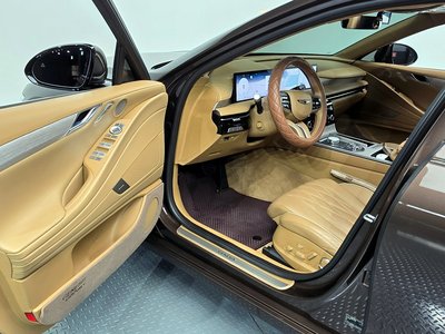 GENESIS G80 (RG3) - 10