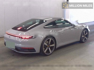 PORSCHE 911 2024 thumbnail 5