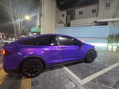 2024 Tesla MODEL X — фото 1