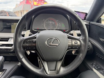 2018 Lexus LC — миниатюра 30