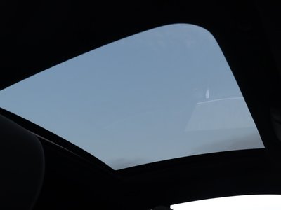 MERCEDES-BENZ E-CLASS - 5