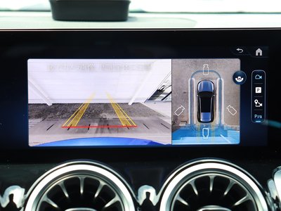 2025 Mercedes-BENZ GLB — миниатюра 32