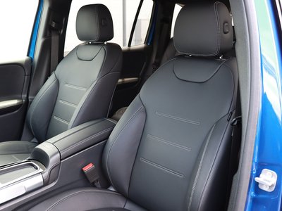 2025 Mercedes-BENZ GLB — миниатюра 39