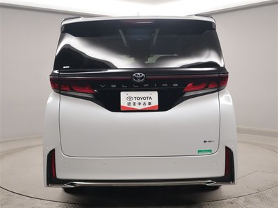 TOYOTA VELLFIRE - 2