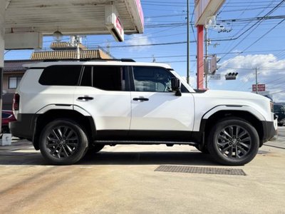 TOYOTA LAND CRUISER 250 - 9