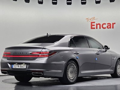 2020 Genesis G90 — фото 4