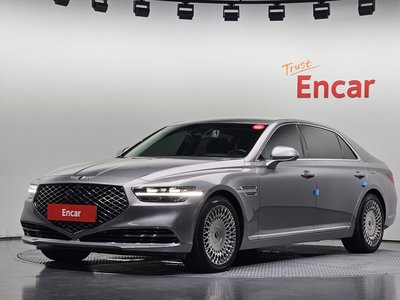 2020 Genesis G90 — фото 1