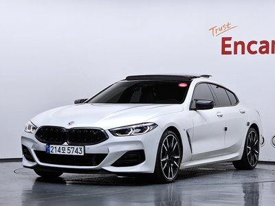 BMW 8 SERIES - 1