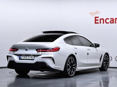 BMW 8 SERIES - 4