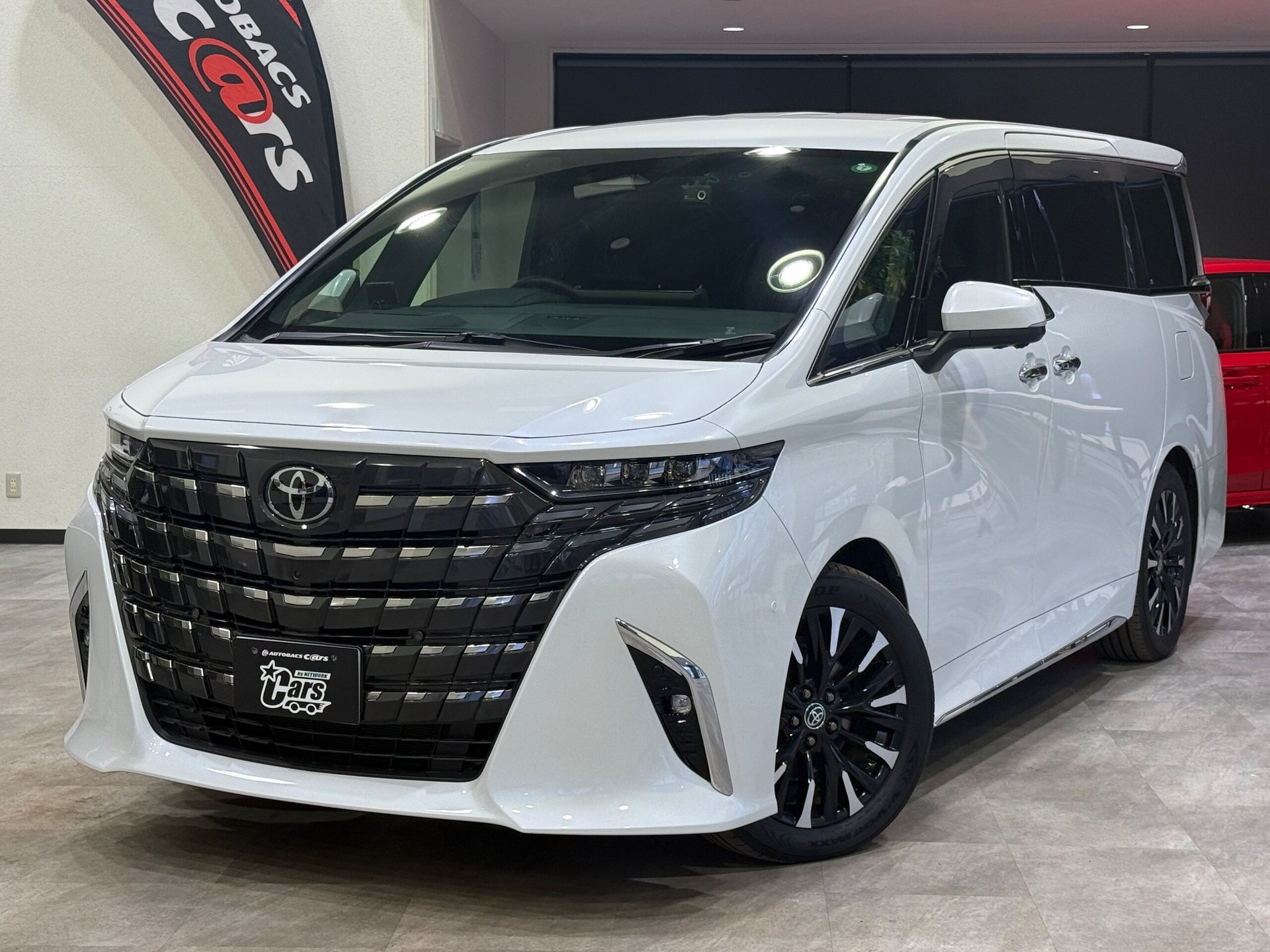 TOYOTA ALPHARD - View 1