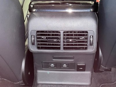 2024 LAND Rover RANGE ROVER VELAR 缩略图 56