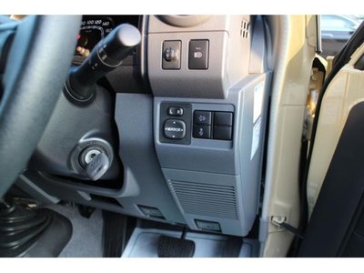 2025 Toyota LAND CRUISER 70 — миниатюра 19