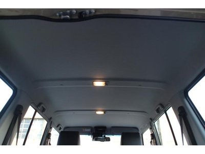 2025 Toyota LAND CRUISER 70 — миниатюра 39