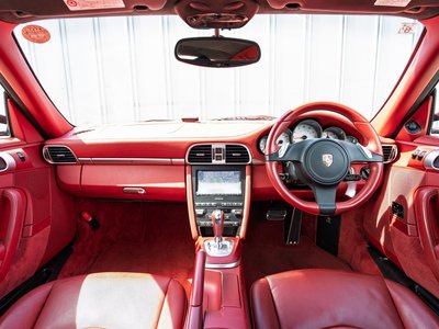 PORSCHE 911 - 6