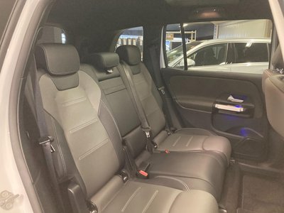 MERCEDES-BENZ GLB - 9