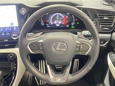2023 Lexus NX 缩略图 18