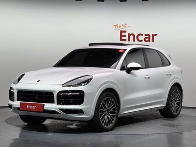 صورة 1 لـ 2022 Porsche CAYENNE