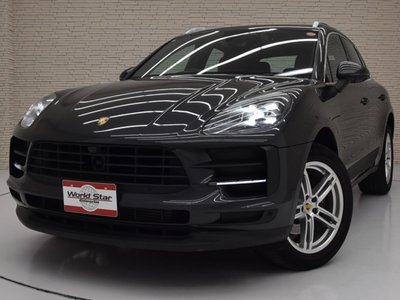 PORSCHE MACAN - 5