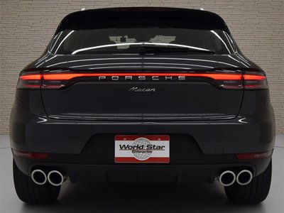 PORSCHE MACAN - 6
