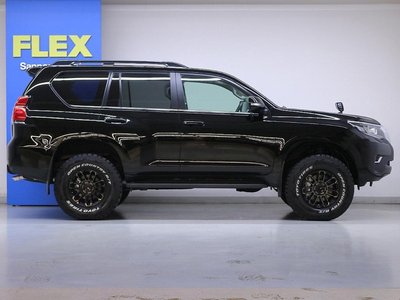 TOYOTA LAND CRUISER PRADO - 7