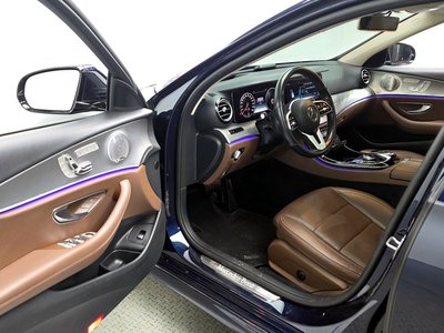 MERCEDES-BENZ E-CLASS - 10