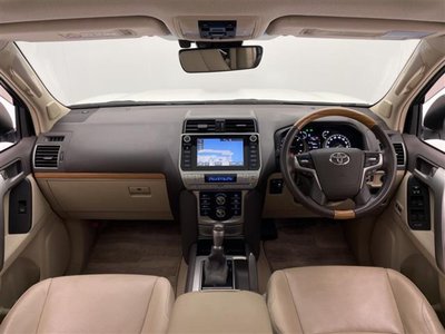 TOYOTA LAND CRUISER PRADO - 2