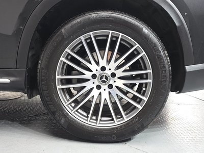 MERCEDES-BENZ GLC - 7