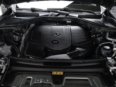 MERCEDES-BENZ GLC - 8