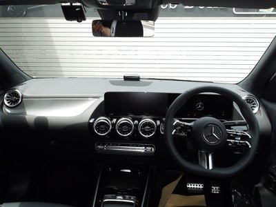 2025 Mercedes-BENZ GLA 缩略图 36