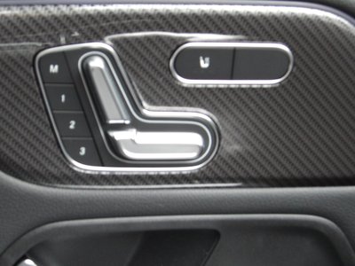 2025 Mercedes-BENZ GLA 缩略图 49