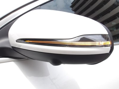 2025 Mercedes-BENZ GLA 缩略图 28