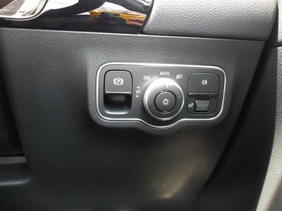 2025 Mercedes-BENZ GLA 缩略图 58