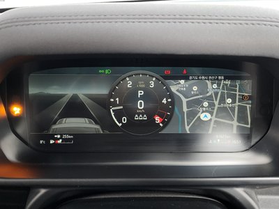 LAND ROVER DEFENDER - 8