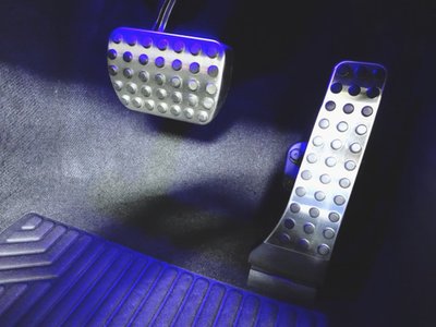 MERCEDES-BENZ GLC AMG - 9