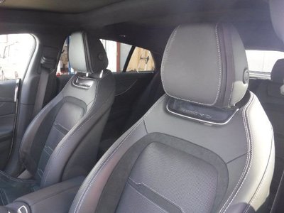 MERCEDES-BENZ GT AMG - 10