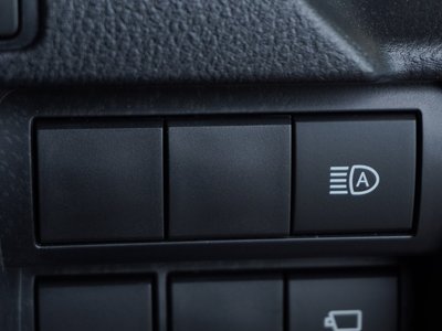 2023 Lexus IS — миниатюра 37