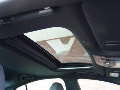 2023 Lexus IS — миниатюра 21