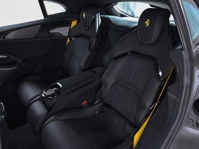 FERRARI PUROSANGUE - 4