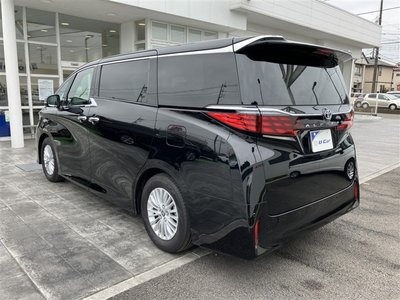 TOYOTA ALPHARD - 10
