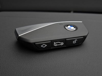 2025 BMW 5 SERIES — миниатюра 19