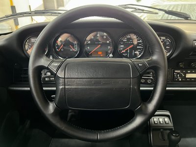 PORSCHE 911 - 8