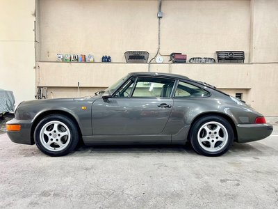 PORSCHE 911 - 4