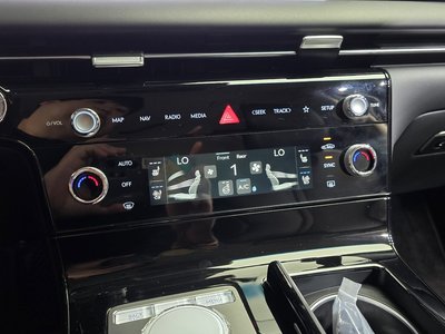 2024 Genesis G80 (RG3) thumbnail 31