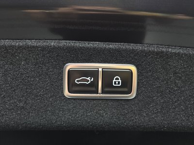 2024 Genesis G80 (RG3) thumbnail 24