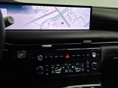 2024 Genesis G80 (RG3) thumbnail 19