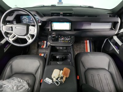 صورة 5 لـ 2022 LAND Rover DEFENDER